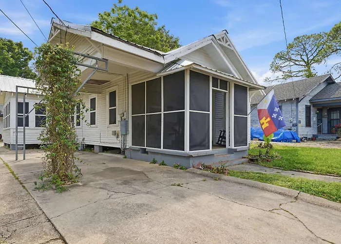 Private Bedroom In 4br * Lafayette